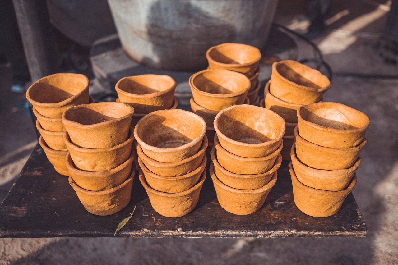Color Theory for Potters: Understanding Glazes and Stains